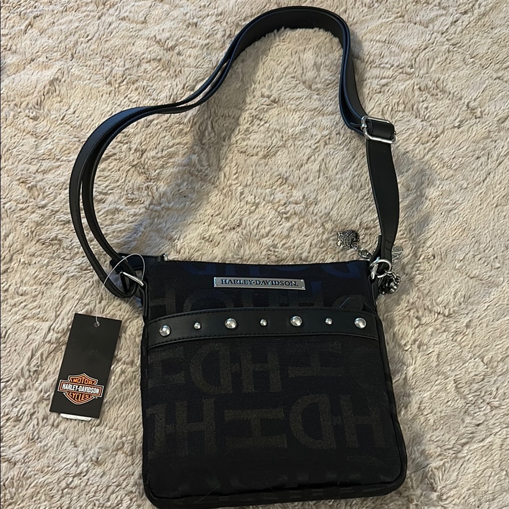 Harley-Davidson Black Messenger Bag with Quilted Design